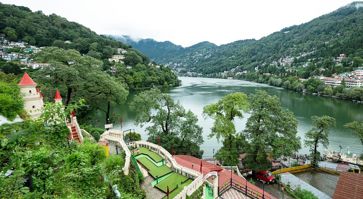 nainital lake view